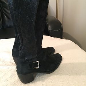 Donald Pliner black suede boots